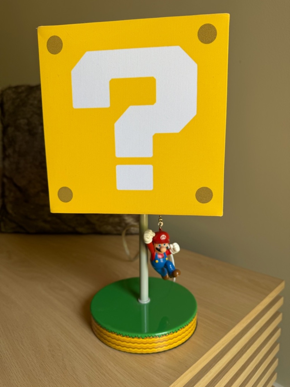 Nintendo Super Mario Bros Question Block Lamp